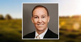 Maxine Mccabe's Instagram, Twitter & Facebook