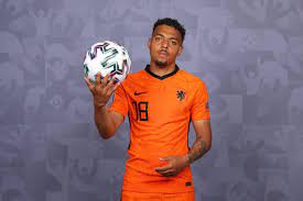 Our biography of donyell malen tells you facts about his childhood story, early life, parents, family, girlfriend/wife to be, lifestyle, net worth and personal life. Donyell Malen Sold By Arsenal For Less Than 1m Now Set To Star With Holland At Euro 2020 The Athletic