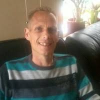 40+ "Robert Pak" profiles