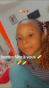 Vidéos de evie Gomez (@talanievie) avec son original