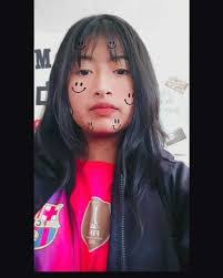 Kim Blum's Instagram, Twitter & Facebook