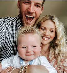 Carson with his wife Witney & son Leo