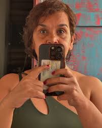 Gracias por estos días de conocernos, atrevernos y confiar. Gracias por ser  un grupo lindo y trabajador! Hasta pronto! 🤍🩵 #creaciondepersonaje  @lapuerta_abierta_ @camilajuradop @isabellaorregom @saritaramirezactriz  @camilomaria___ @carlosbaezcarvajal ...