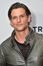 Looking for Lola (1997)