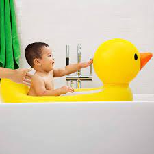 In this tub, there are rubber feet on the. 11 Best Baby Bathtubs 2019 The Strategist