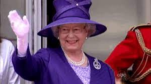 The best gifs are on giphy. Queen Elizabeth Gifs Get The Best Gif On Giphy