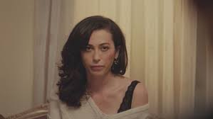 L'incontro tra Münir e Yesim - La forza di una donna 2 Video | Mediaset  Infinity