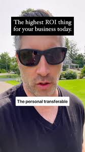 The wonderful Megan Spellman (@meganmcsweeneys), director of brand  experience at @mailchimp, joined a group coaching call with 3 exceptional  marketers and I as we worked through 1 signature story each. Together, we