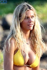 Cuties brooke wylde and brooklyn chase share cock at wedding. Brooklyn Decker Nude Pictures Photos Playboy Naked Topless Fappening Kpes Krasnogorsk Ru