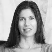 Suzanne Gans's Instagram, Twitter & Facebook