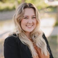 Callie Melton's Instagram, Twitter & Facebook