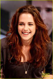 She was born on april 30, 1982 in point pleasant, new jersey, to parents inez (née rupprecht), who owned an art gallery, and klaus dunst, a medical services executive. Fotos Kristen Stewart Imagens Kristen Stewart Clickgratis