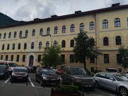 Multumesc, alina monescu profesor limba engleză colegiul naţional unirea braşov. Constructorul Care LucreazÄƒ La Colegiul NaÅ£ional Unirea Din Brasov Va Fi Concediat Buna Ziua Brasov