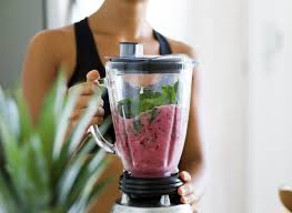 1/2 cup of frozen spinach 1/2 cup of frozen broccoli 1 cup frozen mixed berries tbl honey tsp. 10 Fat Burning Smoothie Recipes Nutritionists Love Eat This Not That