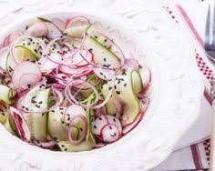 Recette De Salade De Concombre Aux Radis A La Japonaise Recette Salade Concombre Salade Radis Recette Salade