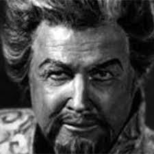 Albert Lance's Instagram, Twitter & Facebook