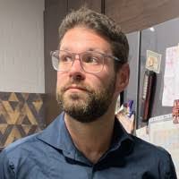 90+ perfiles de «Marc Dominguez»