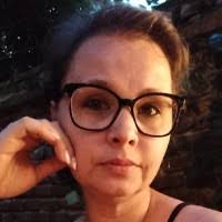 40+ perfiles de «Vives»