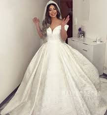 Weitere ideen zu brautkleid, braut, kleid hochzeit. B R I D E E S R A Onfleek Bride Bridal Hairby Schwaebische De