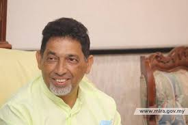 By tungkaranhati — 14 feb 2013, 08:06 pm — updated over 7 years ago. Dr Zulkifli Mohamad Al Bakri Twitterissa Kerajaan Sedia Untuk Bekerjasama Bagi Maslahah Komuniti India Muslim Di Malaysia Antara Usaha Yang Terdekat Insya Allah Kerajaan Akan Memperbanyakkan Guru Guru Takmir Dalam Kalangan India Muslim Bagi