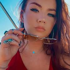 Mikayla Lee Chesnut (@mikayla12mlc) • Instagram photos and videos