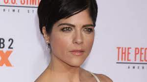 Мэри бейтнер (родилась в 1960). Selma Blair Uberrascht Mit Neuer Haarfarbe