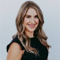 Amber Shircliff's Instagram, Twitter & Facebook