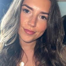 Kathryn Jarman's Instagram, Twitter & Facebook