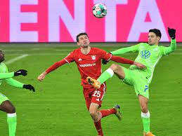 Der fc bayern münchen schlägt den vfl wolfsburg 3:2. Kpu0apdz9zt6fm