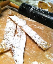 They are made with honey, walnuts, black pepper and spices like cinnamon, cloves. Happy Kids Inc Cookie Highlight Huestele Croation Recipes Croatian Recipes Croatian Cuisine