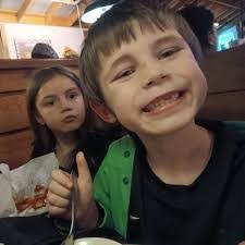 Derick Bishop's Instagram, Twitter & Facebook