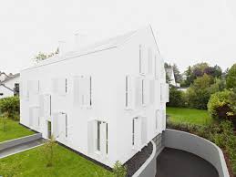 Das weiße haus in wiesbaden. Ganz In Weiss Ein 4 Parteien Wohnhaus In Wiesbaden