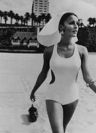 The two were brought to the continental united states during their childhoods and, eventually, met while living in new york city. Silver Starlets