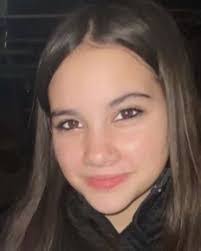 Robin Vinyard's Instagram, Twitter & Facebook