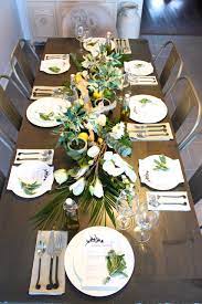 Scroll down to catch all of the table setting details including flowers, runners, plates, glassware and flatware! Greek Inspired Dinner Party Part 1 Greek Dinners Dinner Party Themes Dinner Party Decorations