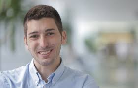 La respuesta de Oriol Mitjà a la clase de Paula: "Os animo a que nunca  cambiéis vuestra forma de ser y pensar"