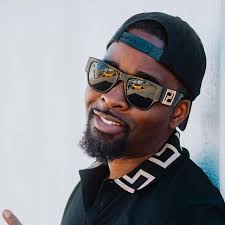 Michael Onuoha (@mike_thebusinessman) • Instagram photos and videos