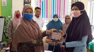 Meskipun kondisi sulit, dia berharap, alumni dapat menjadi siswa yang membanggakan. Mtsn 4 Banda Aceh Launching Buku Antologi Cerpen Siswa Serambi Indonesia