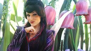 Maybe you would like to learn more about one of these? Cerita Dongeng Tinkerbell Si Peri Mungil Ulasan Menariknya 2021 Poskata