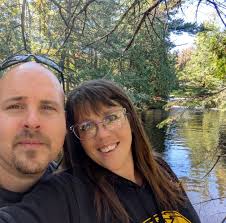 Are there any places like the Little Farmer that are closer to Oshkosh?