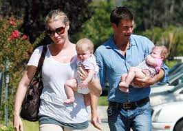 Browse 50 charlie tamara tulip stock photos and images available, or start a new search to explore more stock photos and images. Rebecca Romijn And Jerry O Connell Welcomed Twin Girls Dolly Rebecca Rose And Charlie Tamara Tulip Into The World In Decem Celebrity Twins Celebrity Kids Twins