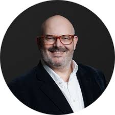 Colin Millar, France