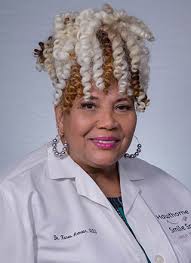 Karen Armour's Instagram, Twitter & Facebook