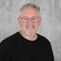 200+ "Bauske" profiles