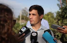 images?q=tbn:ANd9GcT3iuEOHik5bOieXGzg92OyXycDUDSXS4KWtA&s