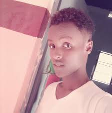 Bile Abdullaahi Abdi adicionou uma...