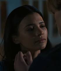 Which Episode in Season 2 Does Jackie Raises Alexs Chin