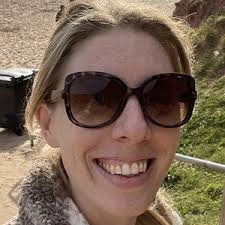 Daisy Woods's Instagram, Twitter & Facebook