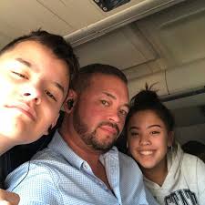 Jon Gosselin Shares Photo of Hannah, Collin