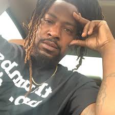 longlive #rip JR & SKINNYBLACK Thinkn bout if y'all was still here where we  would b 😢 😢 #whenthugscry